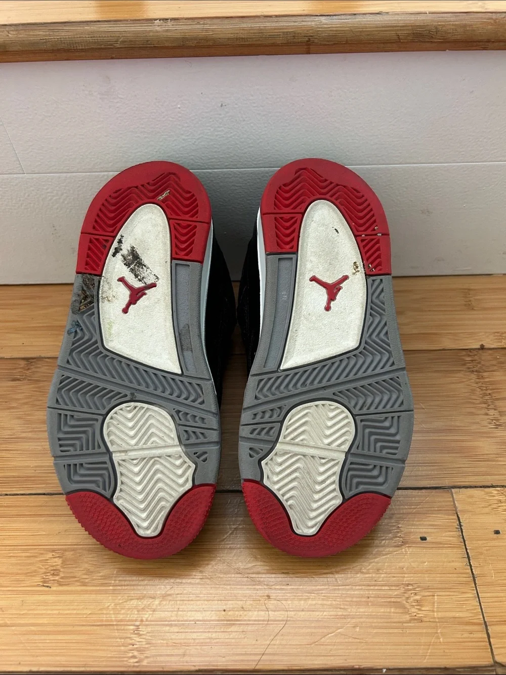 Jordan 11 Retro Kids Black/Gray/Red  Sneakers